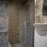 Ξενοδοχείο με διαμερίσματα Old Town Nest 3*
